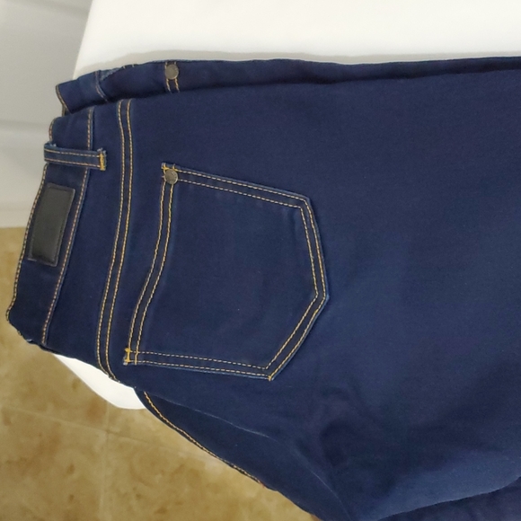 EUC CELEBRITY PINK BLAKE INDIGO LONG JEANS SIZE 9L - Picture 3 of 5